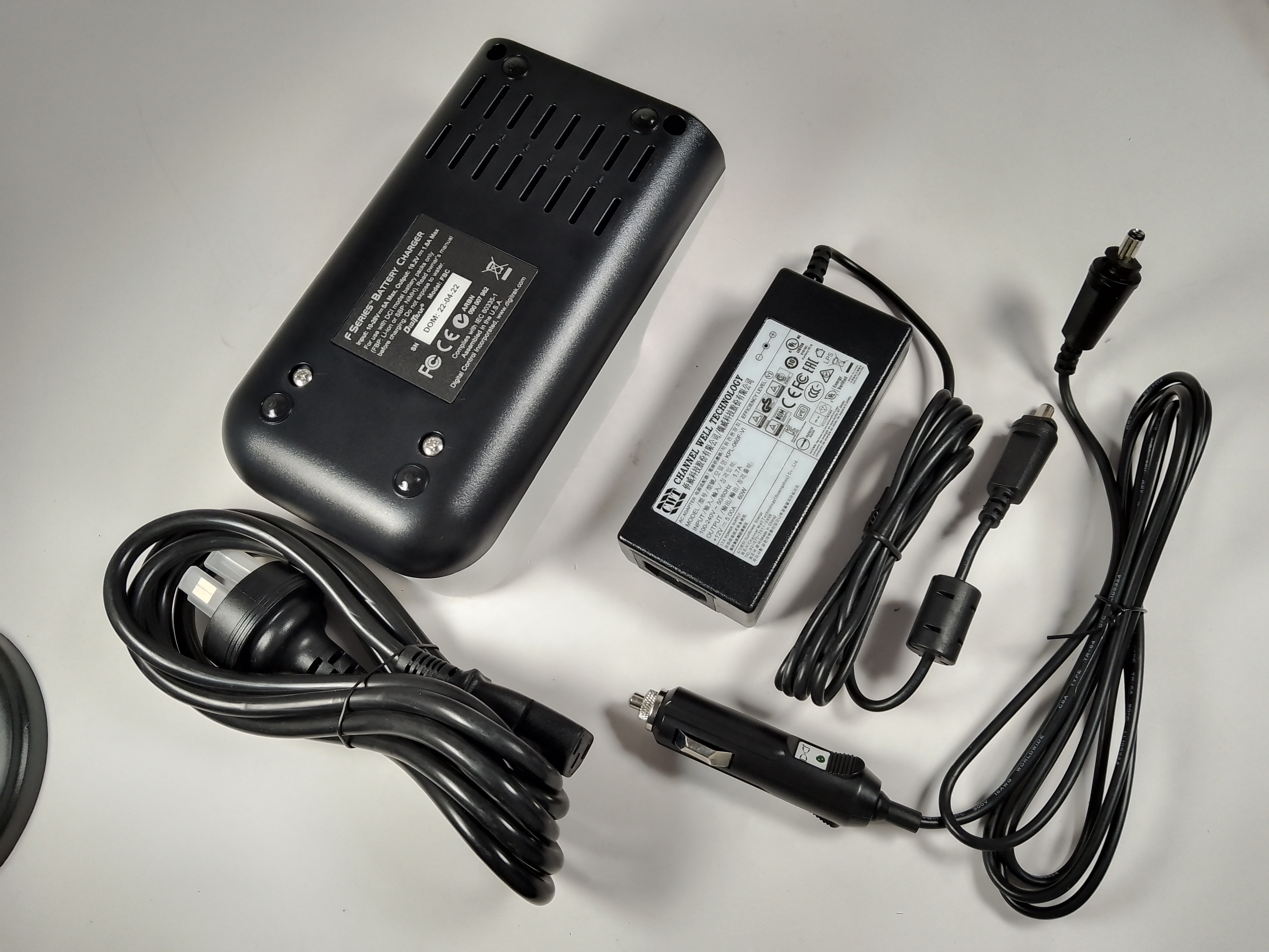 DCI Lithium battery charger 